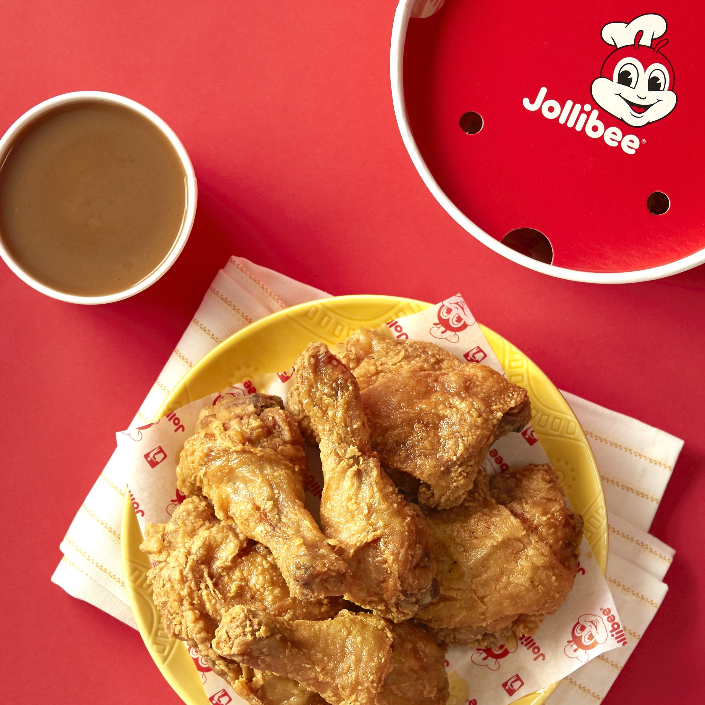 The Jollibee Group is sustaining its growth momentum overseas, as it continues to hit its aggressive global expansion targets in North America with more store openings scheduled in 2022.